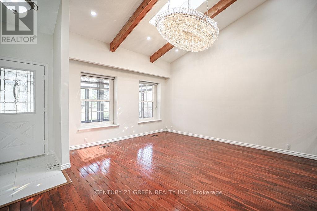 Photo 24 of 236 Ingleton Boulevard, Toronto ON