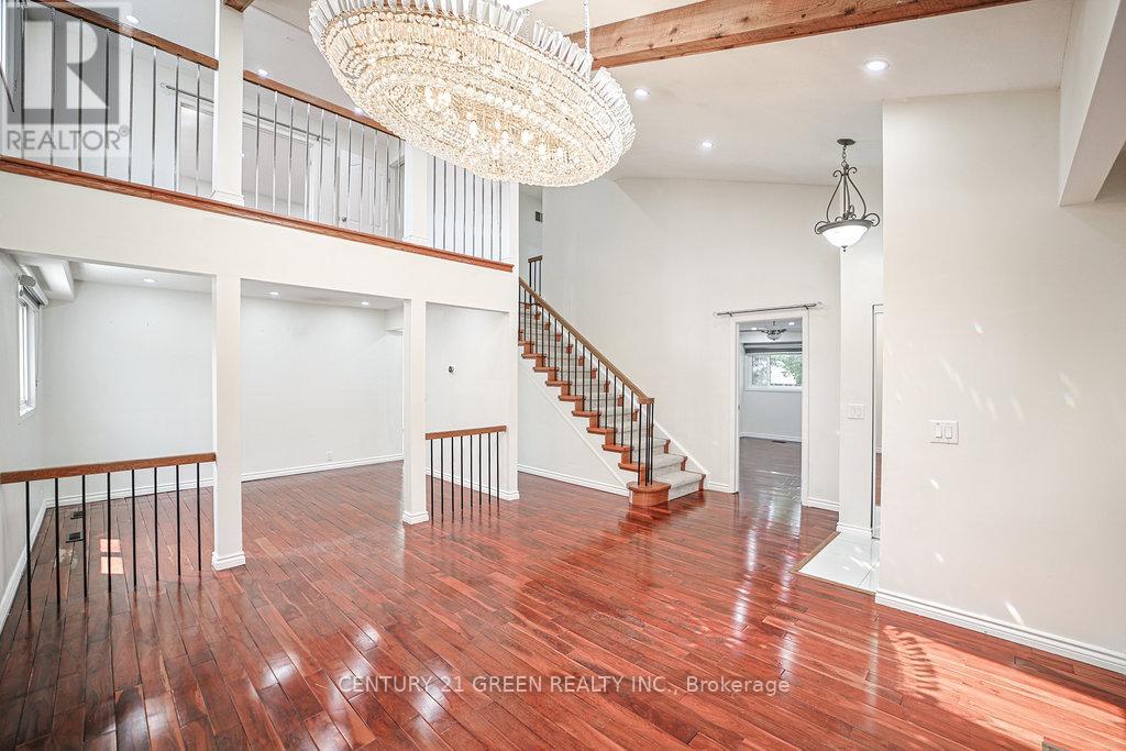 Photo 6 of 236 Ingleton Boulevard, Toronto ON
