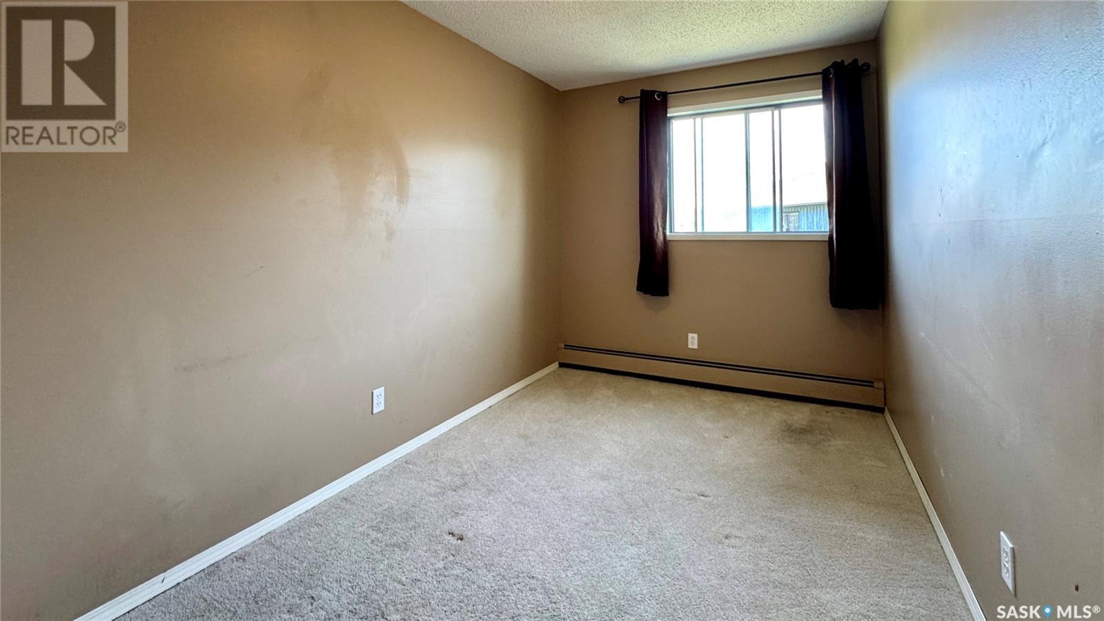 Photo 1 of 307 802 C Kingsmere Boulevard, Saskatoon SK