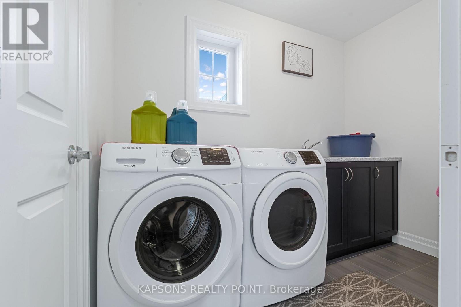 Photo 38 of 2059 Bakervilla Street, London South ON