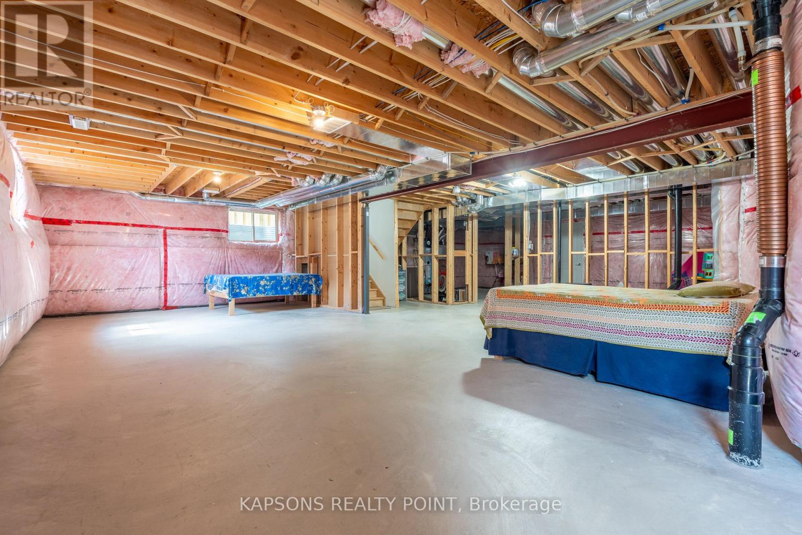Photo 13 of 2059 Bakervilla Street, London South ON