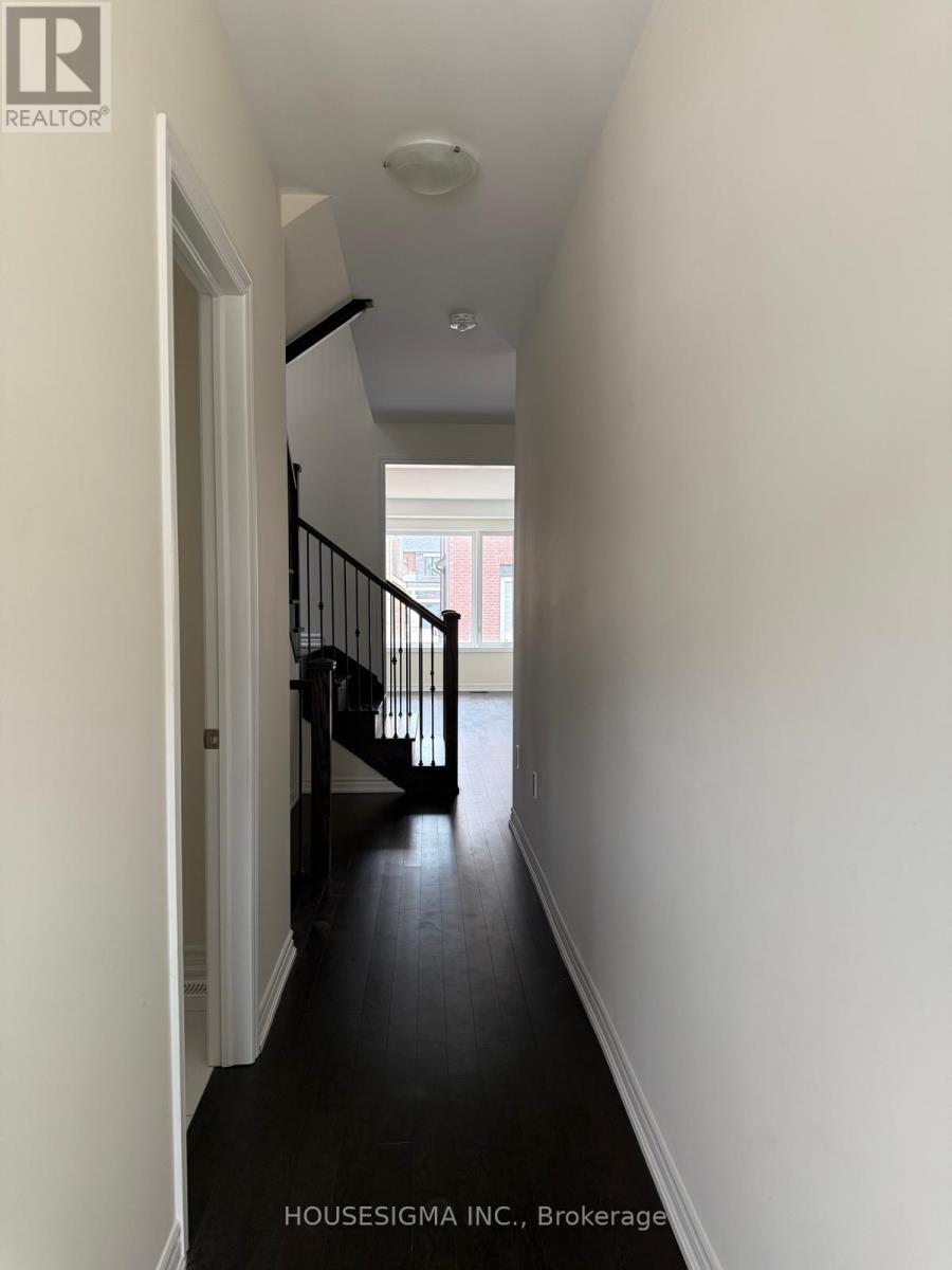 Photo 4 of 20 Spiers Road, Erin ON