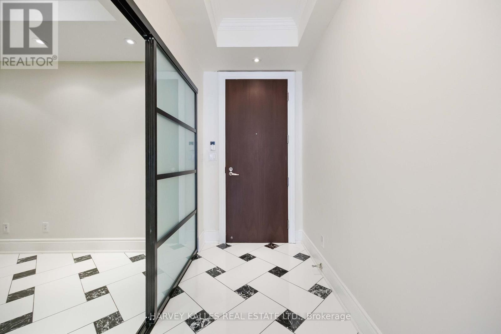 Photo 29 of 1403 10 Bellair Street, Toronto ON