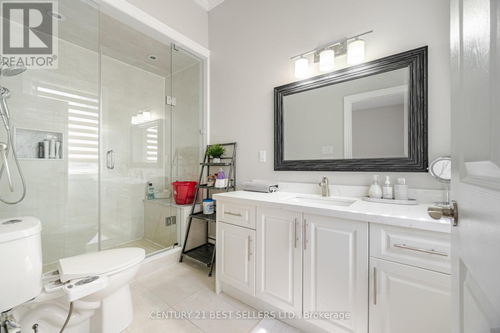 Photo 20 of 10108 Clarkway Drive, Brampton ON