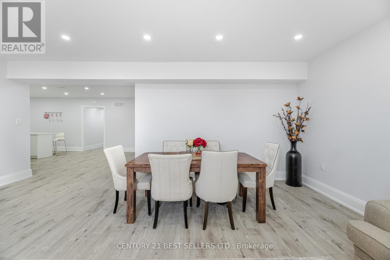 Photo 28 of 10108 Clarkway Drive, Brampton ON