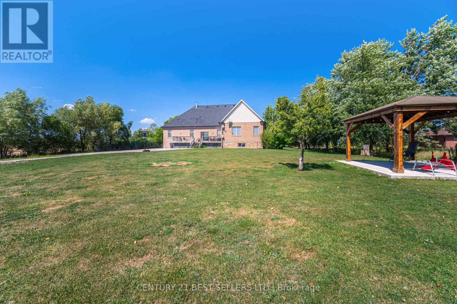Photo 42 of 10108 Clarkway Drive, Brampton ON