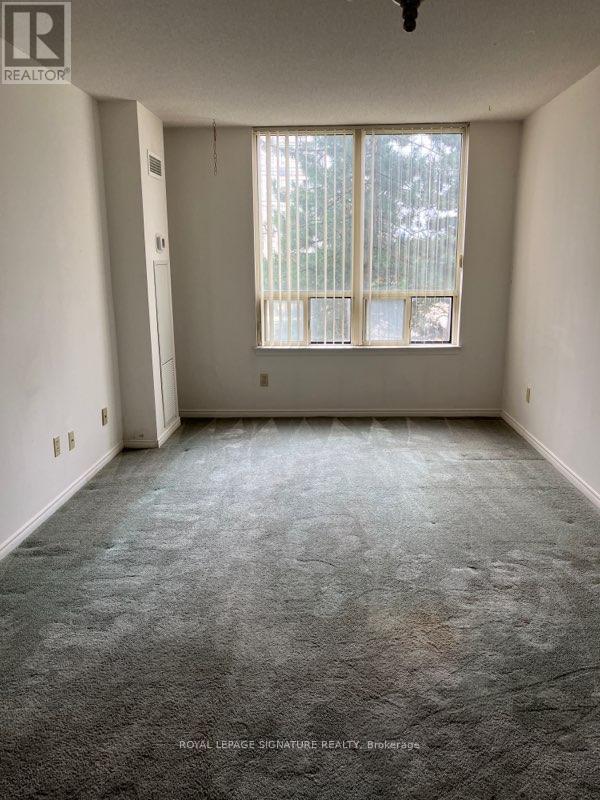 Photo 2 of 309 7 Bishop Avenue, Toronto ON