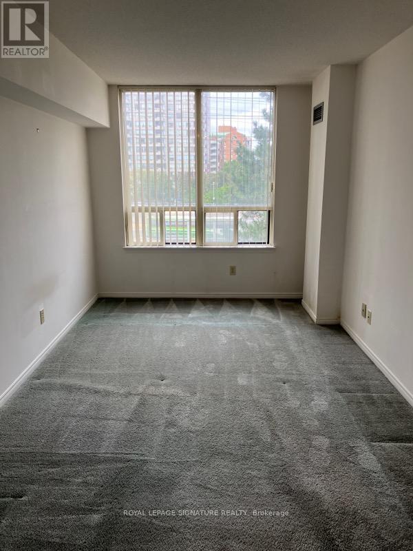 Photo 5 of 309 7 Bishop Avenue, Toronto ON