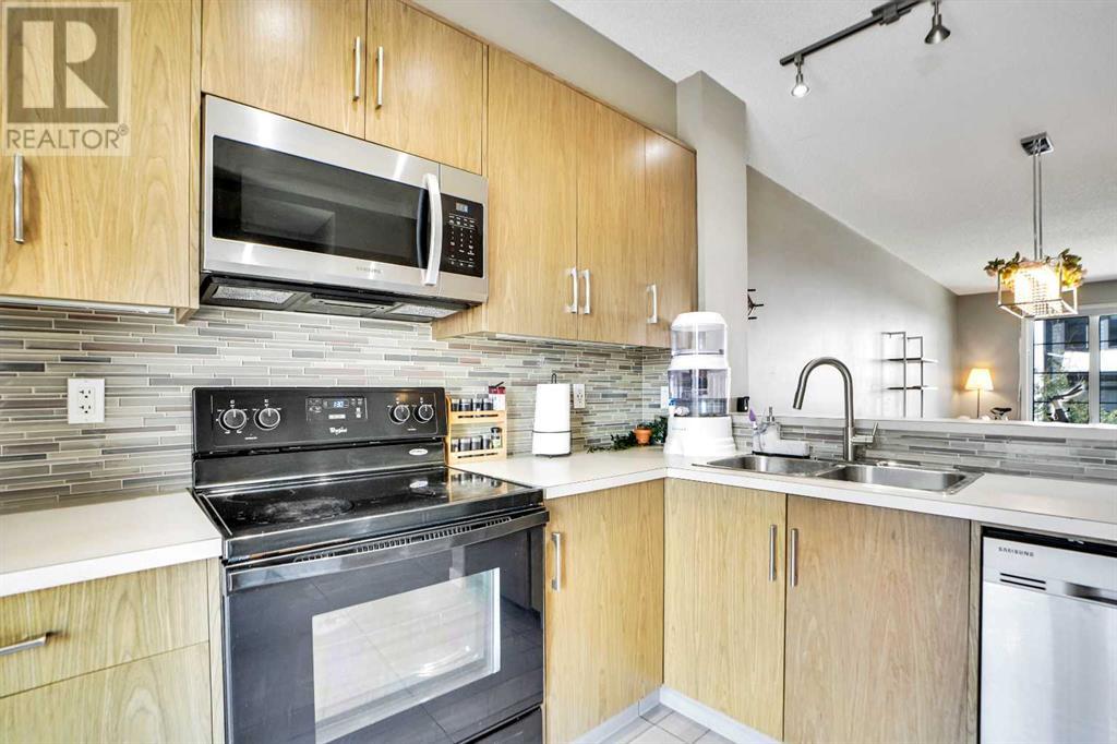 Photo 18 of 63 Walden Walk Se, Calgary AB