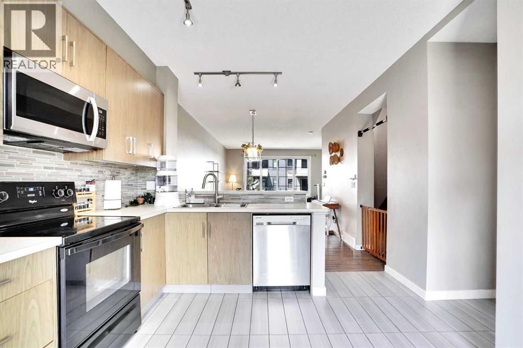 Photo 16 of 63 Walden Walk Se, Calgary AB