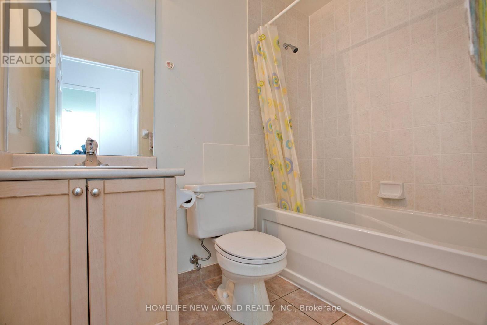 Photo 16 of 1506 23 Hollywood Avenue, Toronto ON