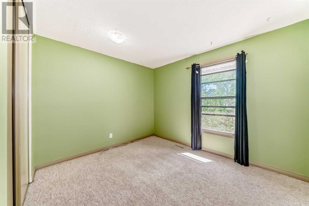 Single Family House 3 Level for Sale in   Ranchview Drive NW Ranchlands Calgary 