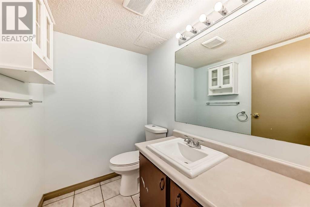 Single Family House 3 Level for Sale in   Ranchview Drive NW Ranchlands Calgary 