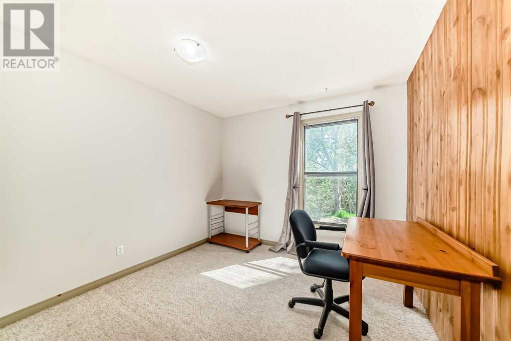 Single Family House 3 Level for Sale in   Ranchview Drive NW Ranchlands Calgary 