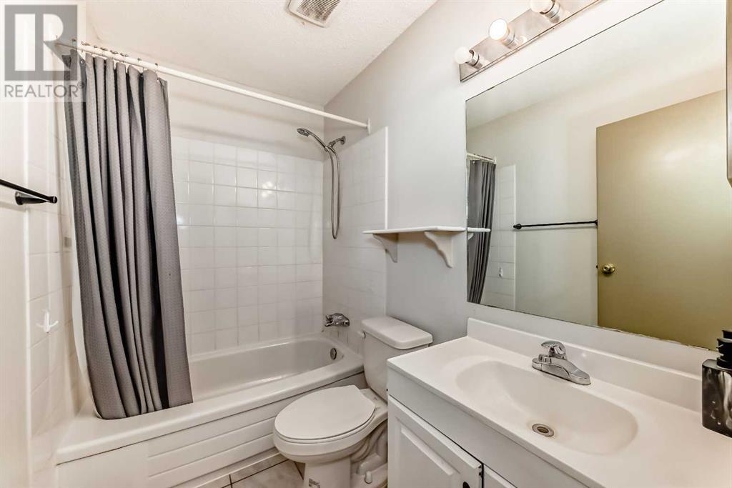 Single Family House 3 Level for Sale in   Ranchview Drive NW Ranchlands Calgary 