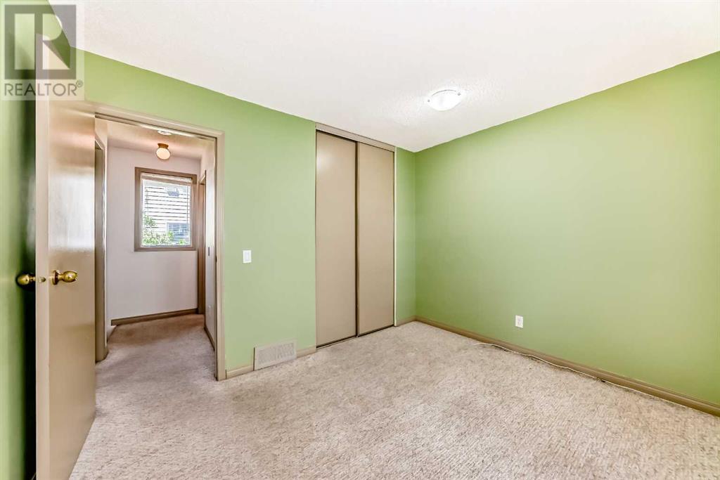 Single Family House 3 Level for Sale in   Ranchview Drive NW Ranchlands Calgary 