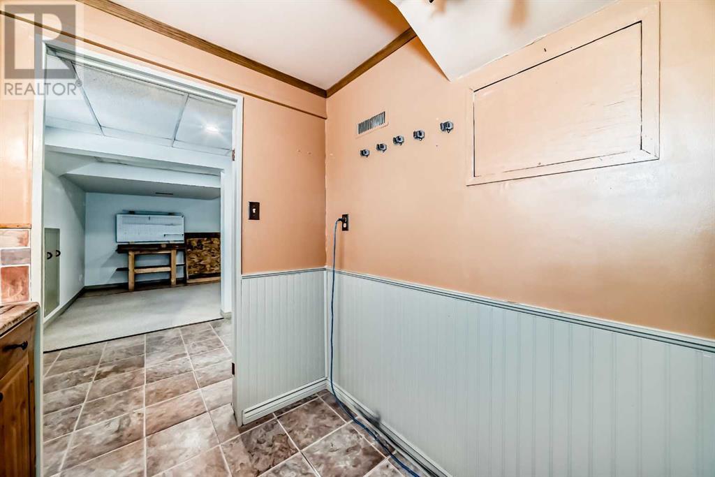 Single Family House 3 Level for Sale in   Ranchview Drive NW Ranchlands Calgary 