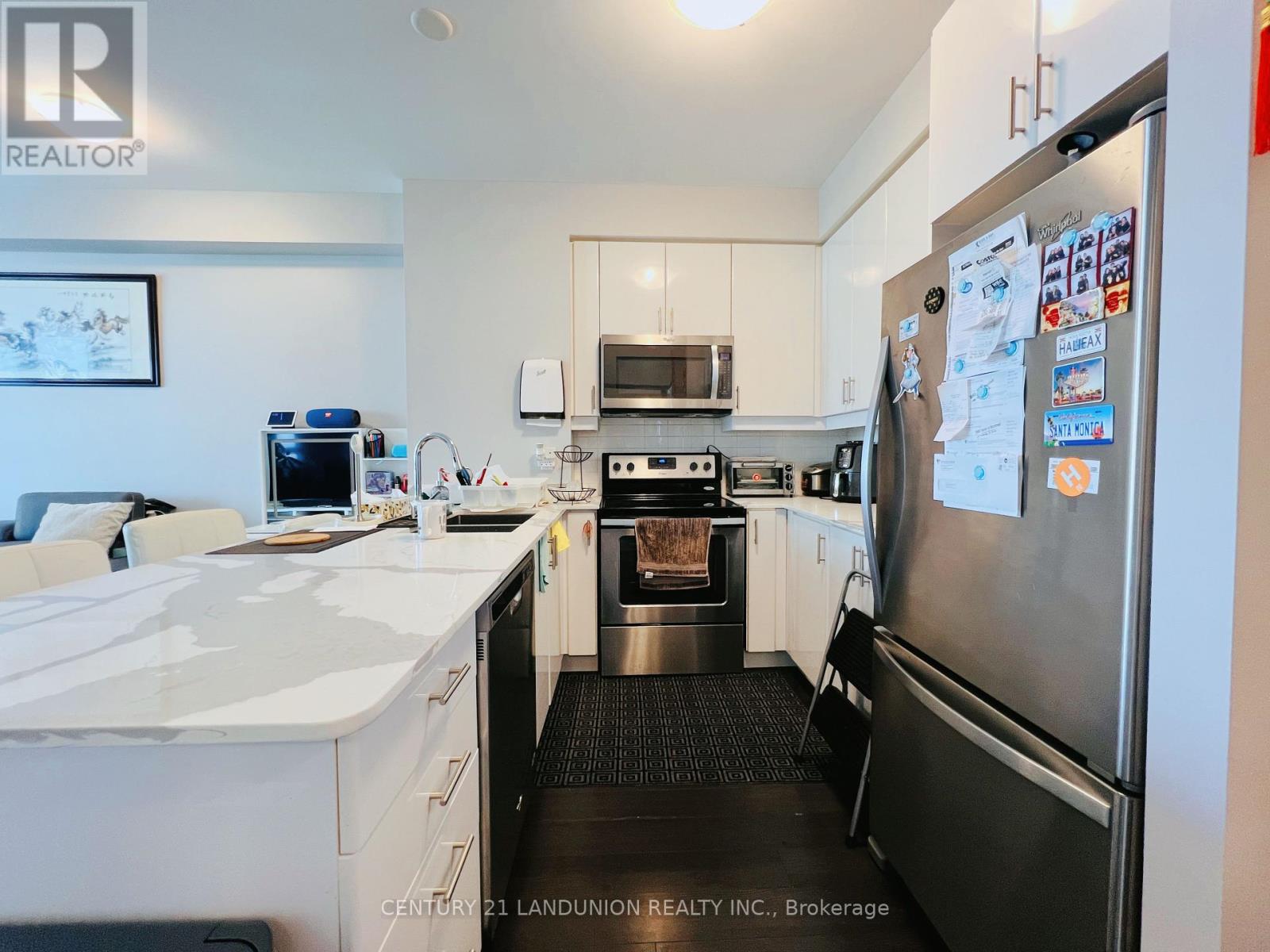 Photo 5 of 1305 2900 Highway 7 Road, Vaughan ON