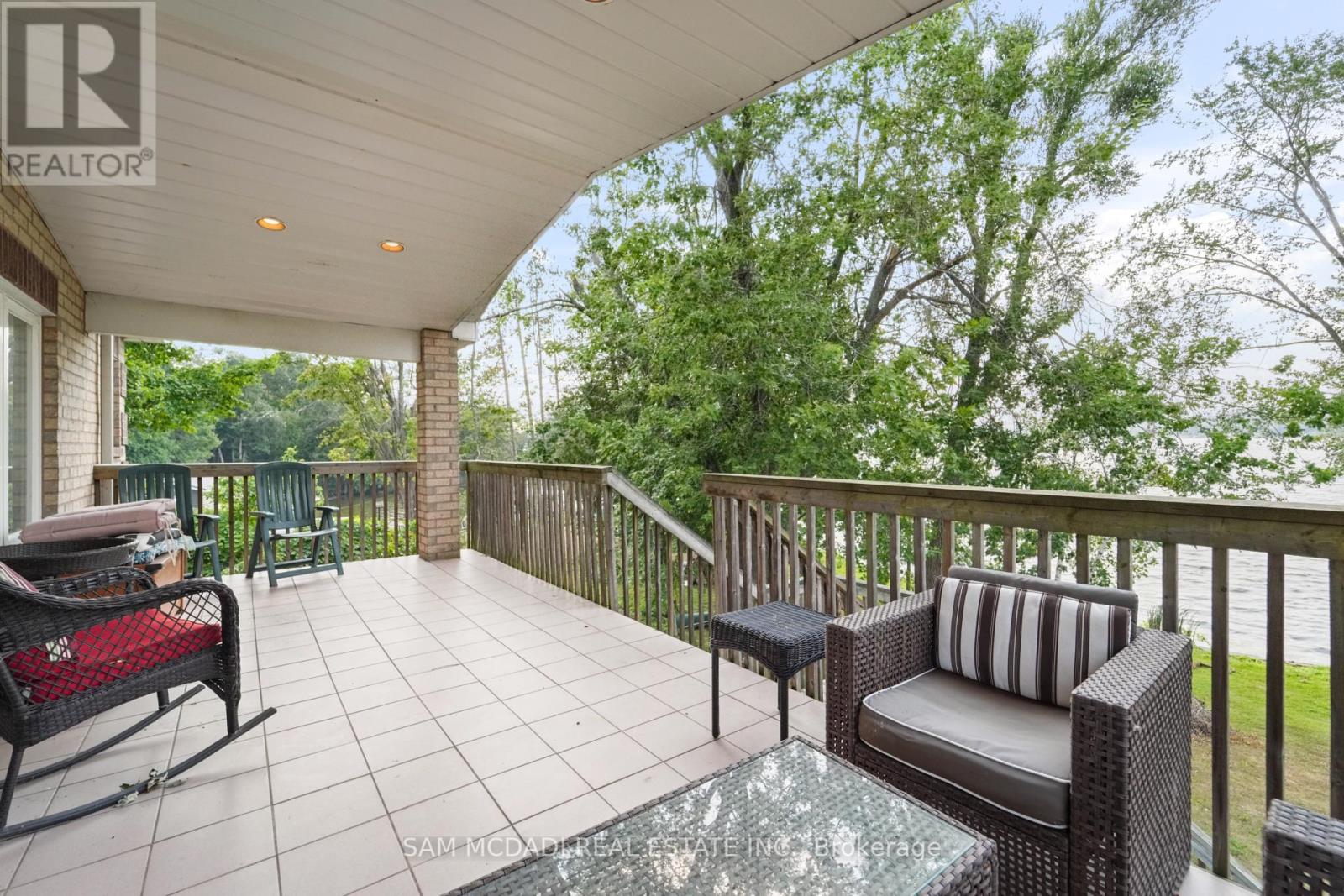 Photo 21 of 84 Maryland Drive, Selwyn ON
