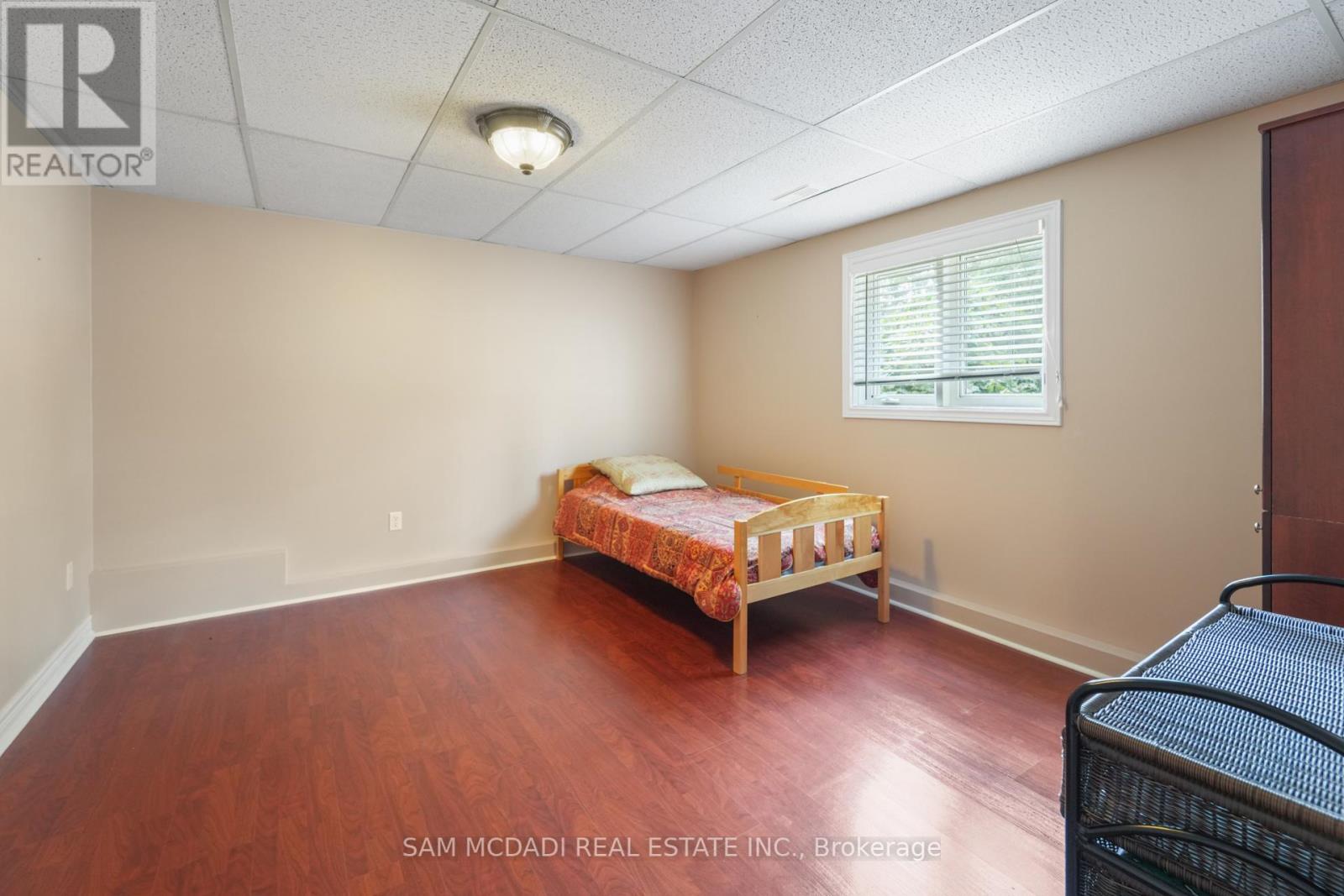 Photo 19 of 84 Maryland Drive, Selwyn ON