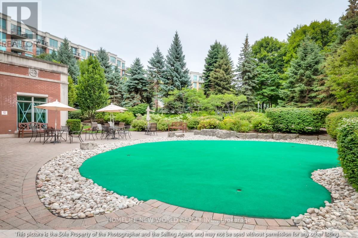 Photo 26 of 207 38 William Carson Crescent, Toronto ON