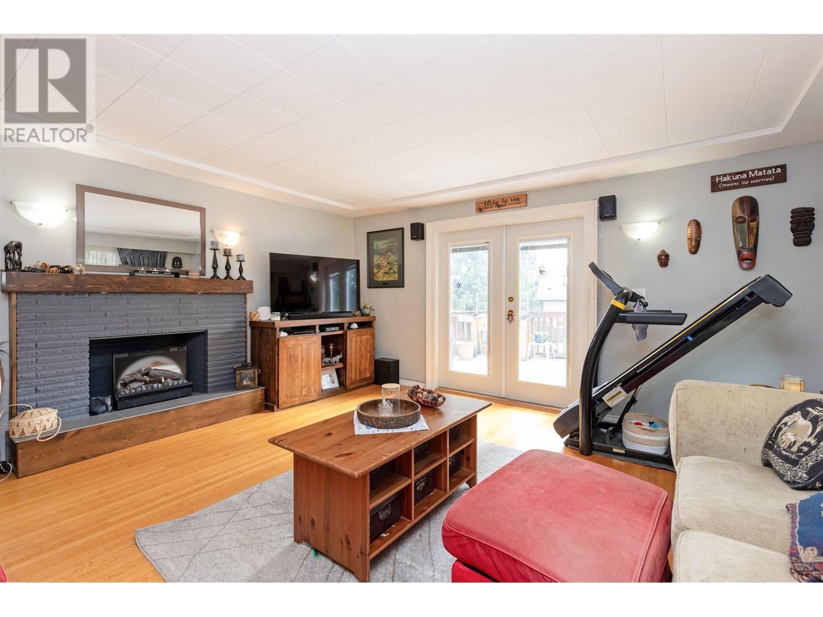 Photo 7 of 3530 Hastings Street, Port Coquitlam BC