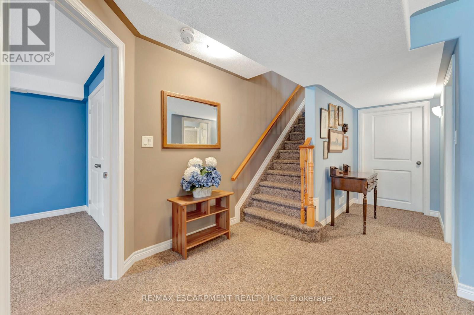 Photo 1 of 23 Iron Bridge Court, Haldimand ON