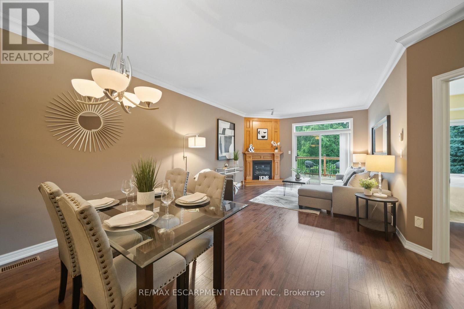Photo 13 of 23 Iron Bridge Court, Haldimand ON