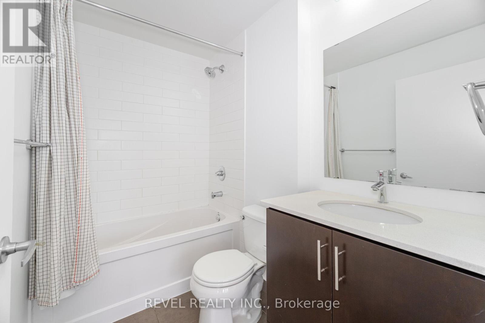 Photo 19 of 2105 365 Prince Of Wales Drive, Mississauga ON