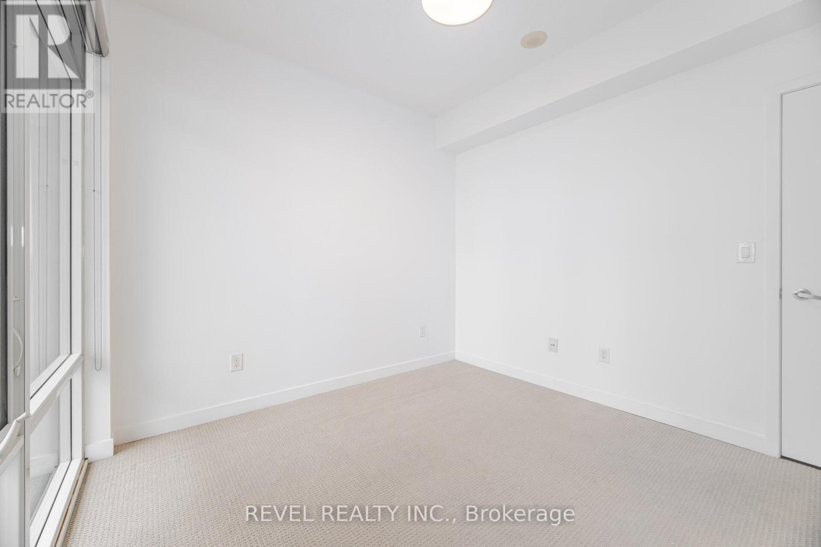Photo 23 of 2105 365 Prince Of Wales Drive, Mississauga ON