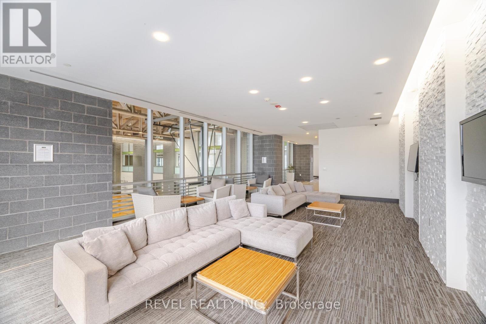 Photo 39 of 2105 365 Prince Of Wales Drive, Mississauga ON