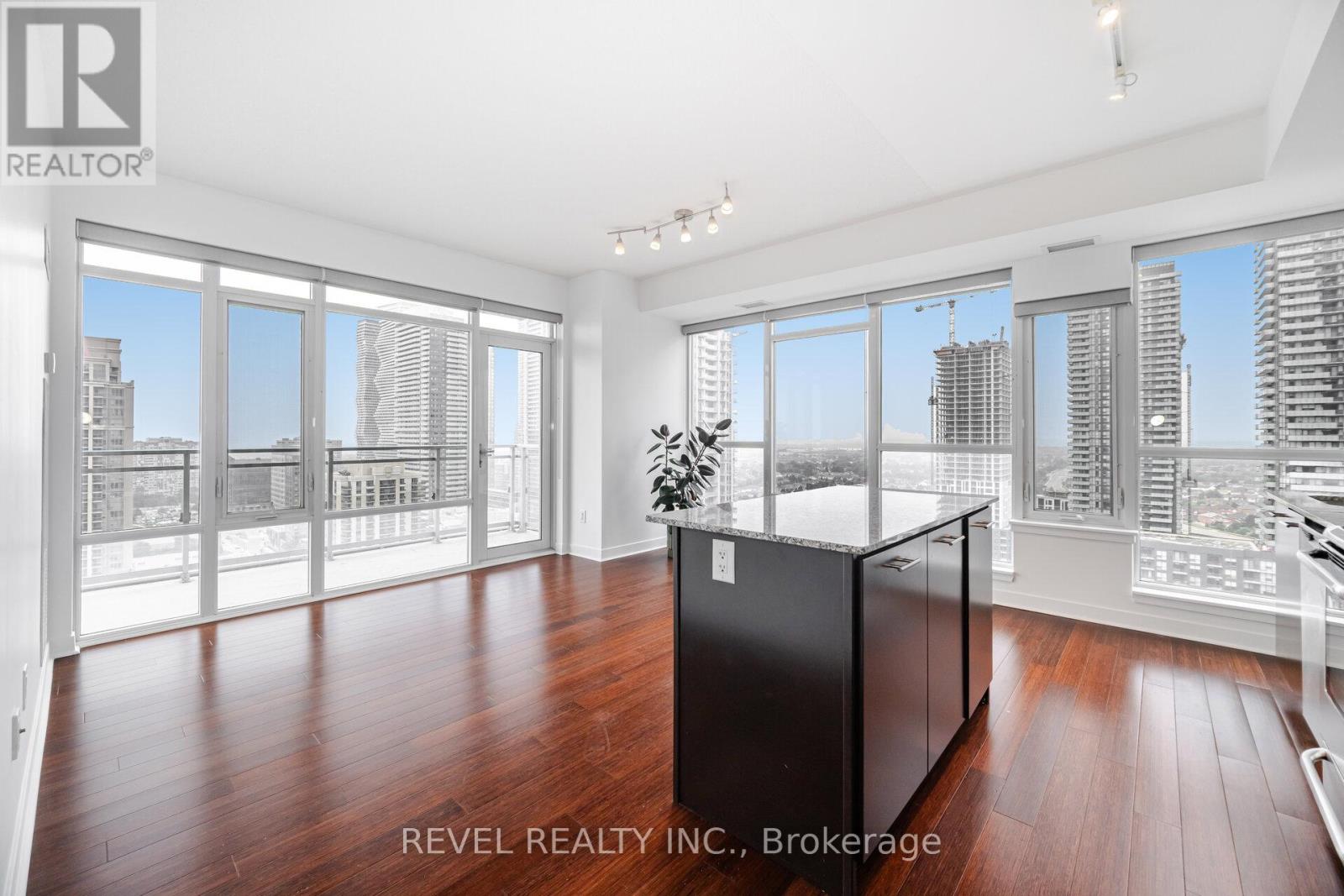 Photo 7 of 2105 365 Prince Of Wales Drive, Mississauga ON
