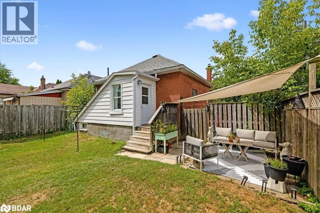 Photo 38 of 48 Aberdeen Avenue, Brantford ON