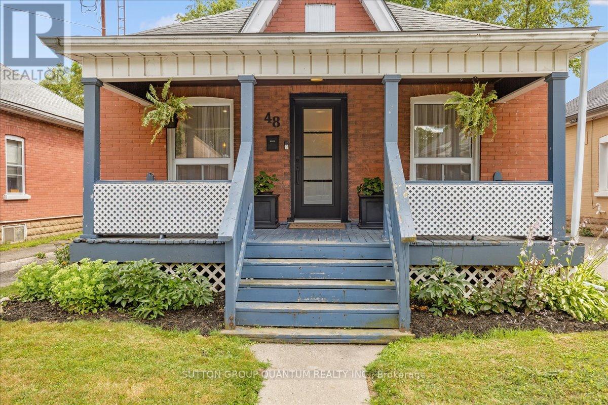 Photo 23 of 48 Aberdeen Avenue, Brantford ON