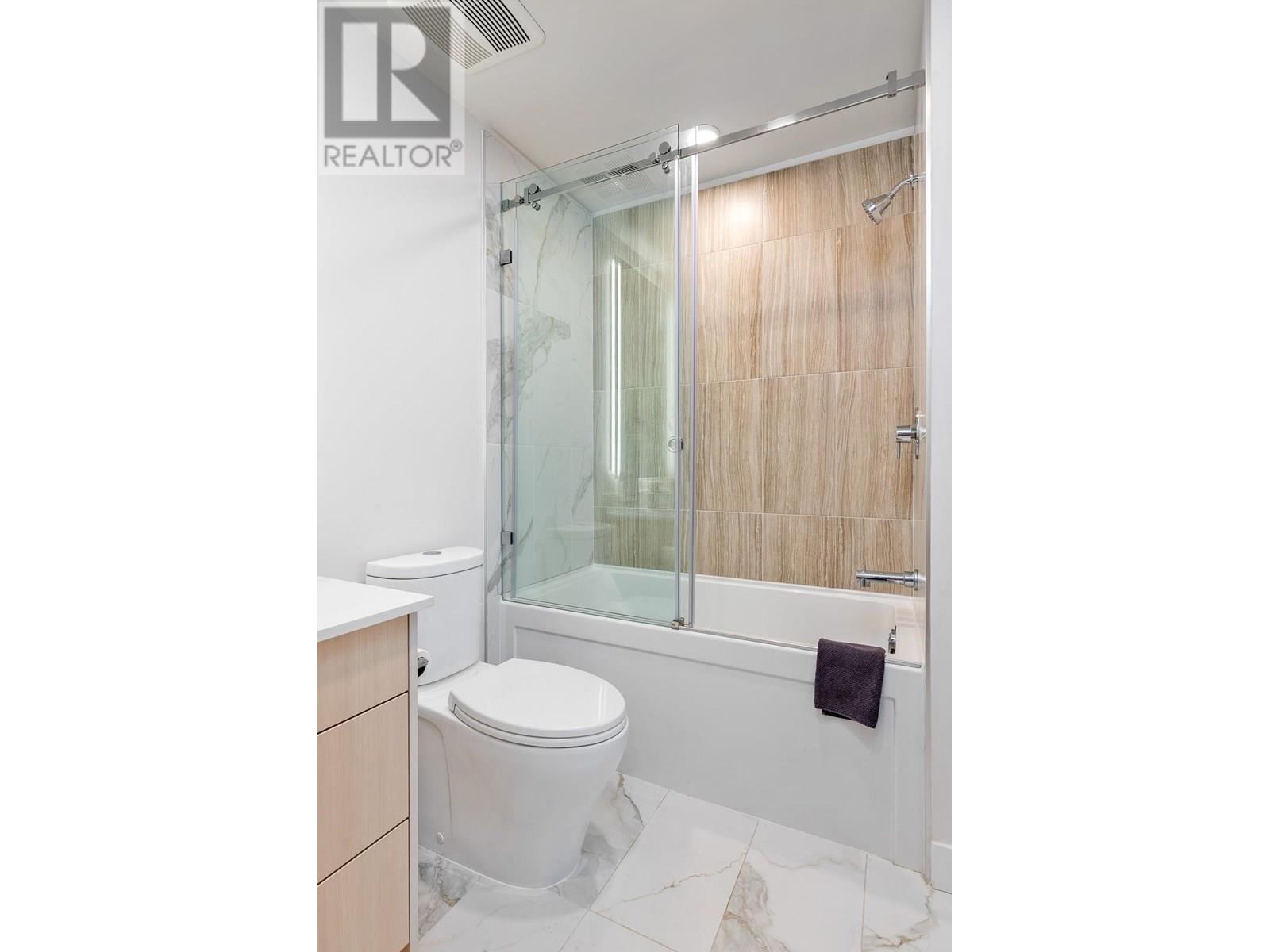 House in Tsawwassen - Image 23