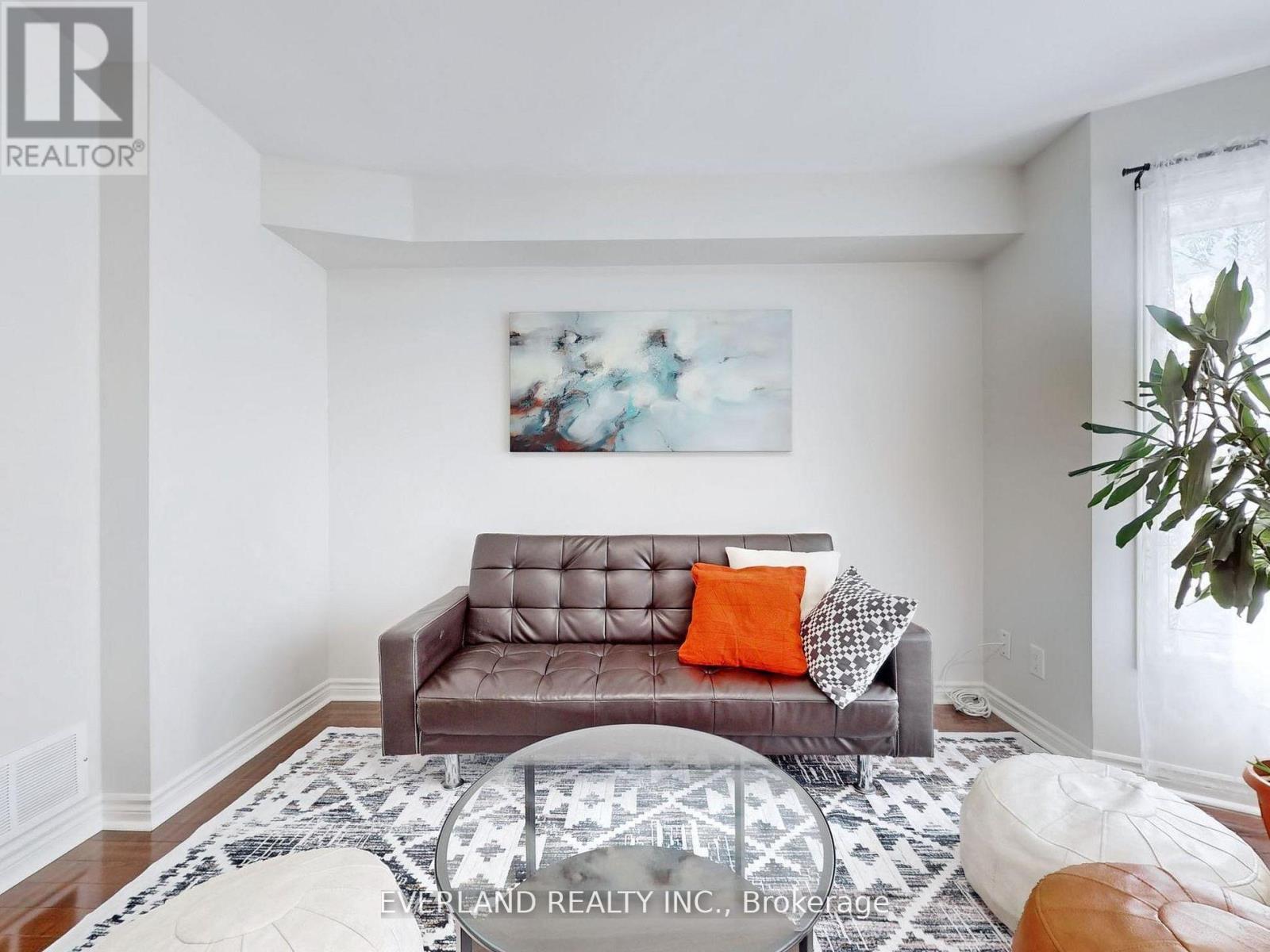 Photo 13 of C 1465 Birchmount Road, Toronto ON