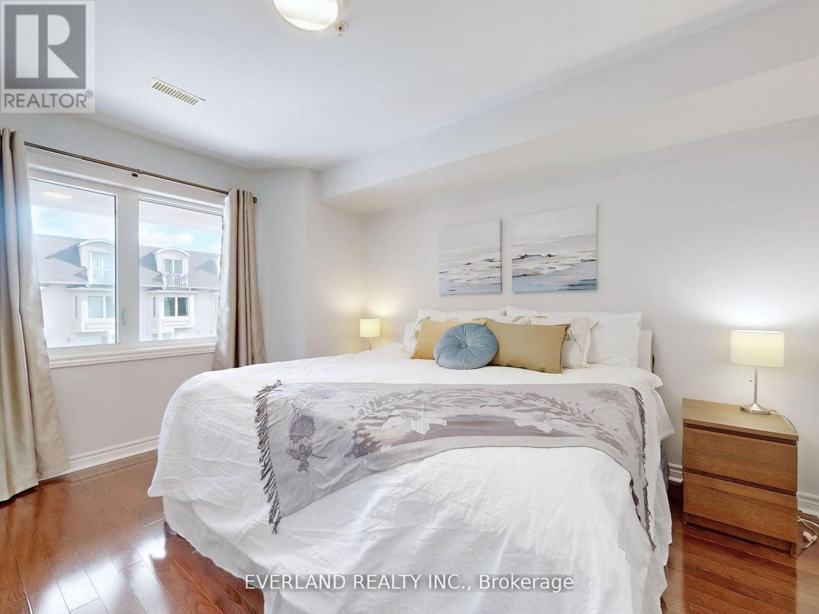 Photo 15 of C 1465 Birchmount Road, Toronto ON