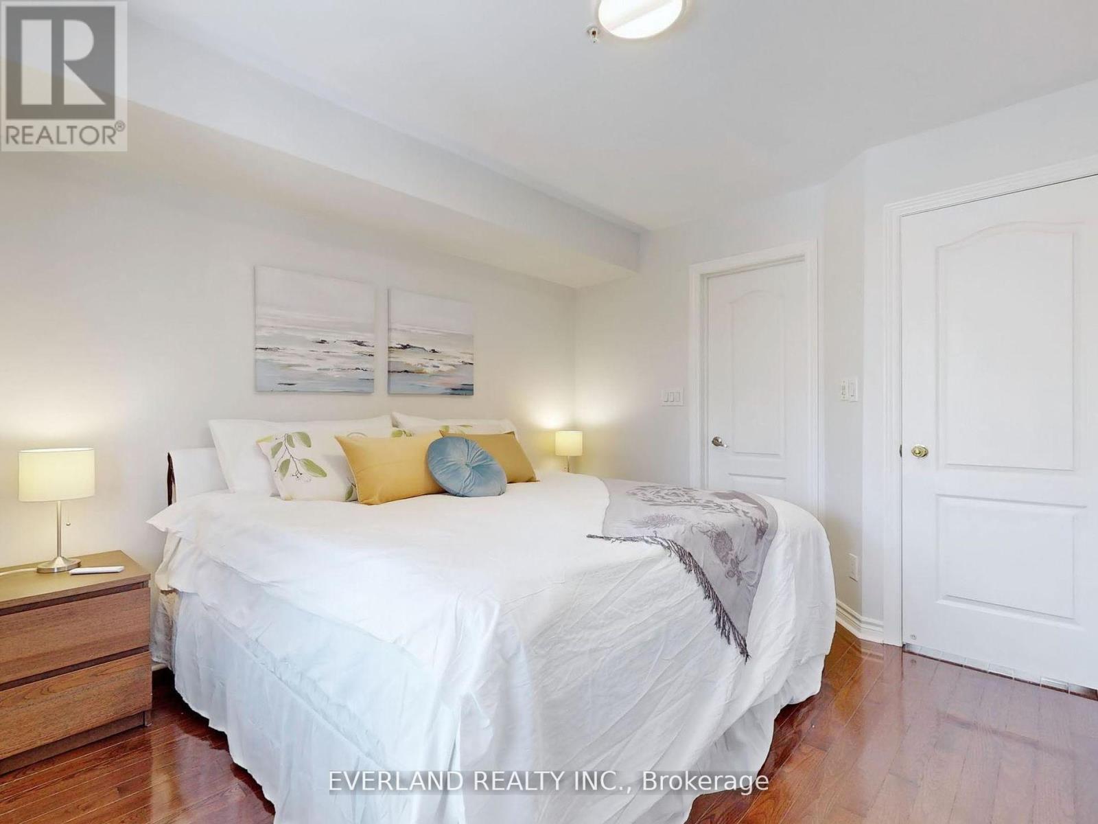 Photo 16 of C 1465 Birchmount Road, Toronto ON