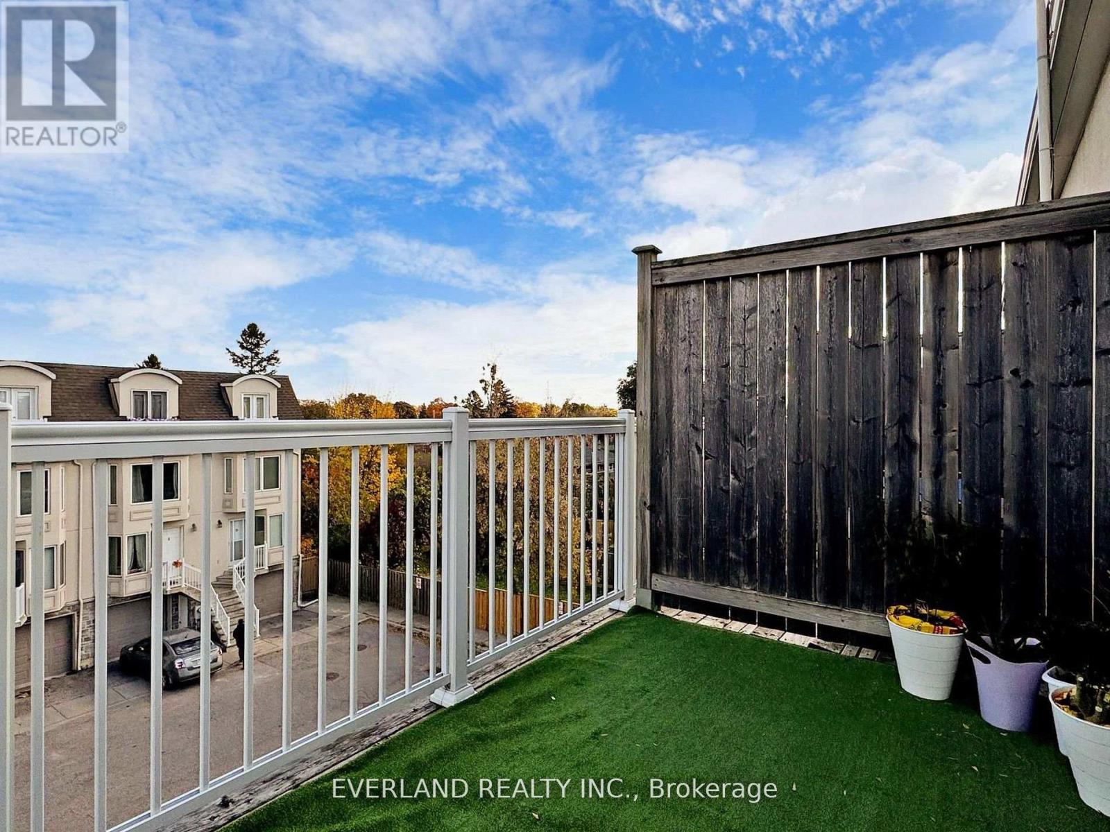 Photo 19 of C 1465 Birchmount Road, Toronto ON