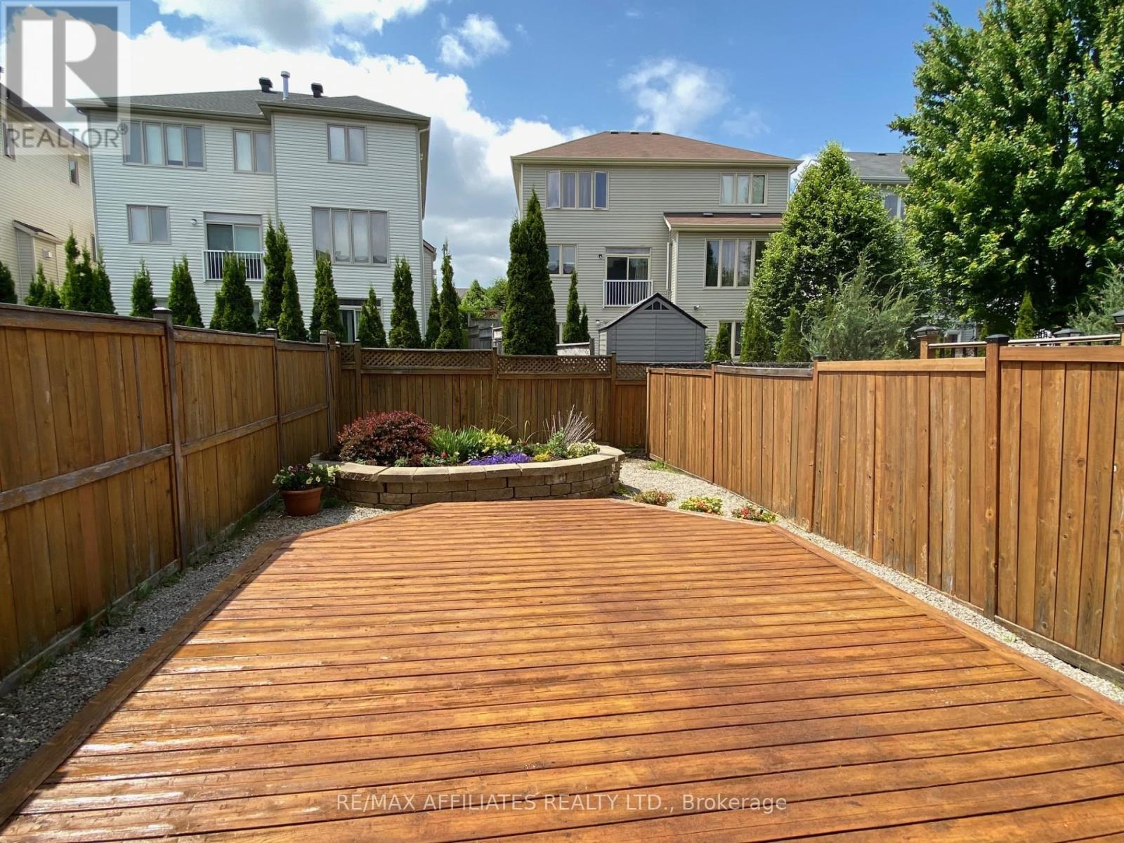 Photo 28 of 252 Badgeley Avenue, Ottawa ON