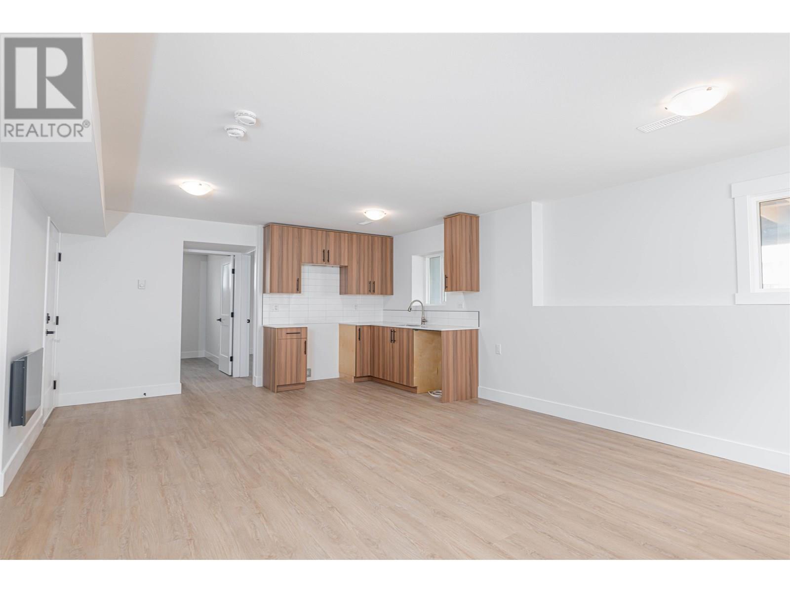 Photo 12 of 1125 Monteith Court, Prince George BC