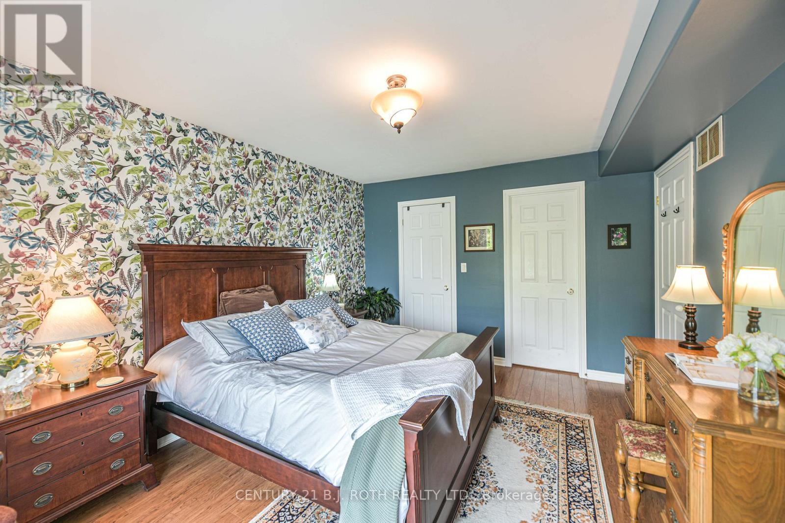 Photo 18 of 204 43 Creighton Street, Orillia ON