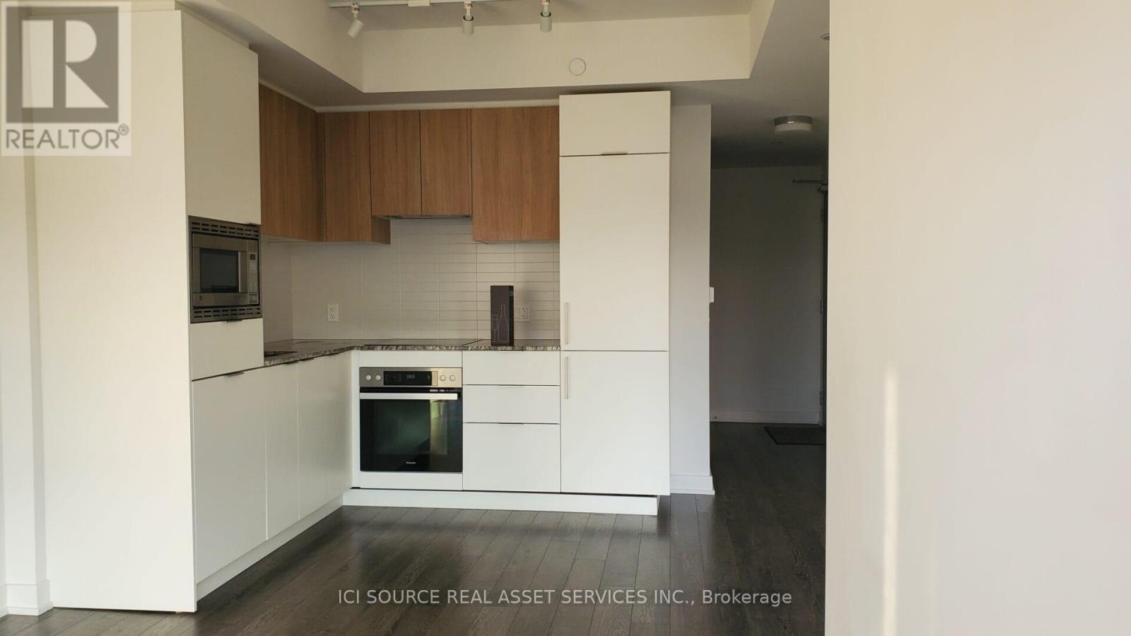 Photo 7 of 2206 50 Oneill Road, Toronto ON