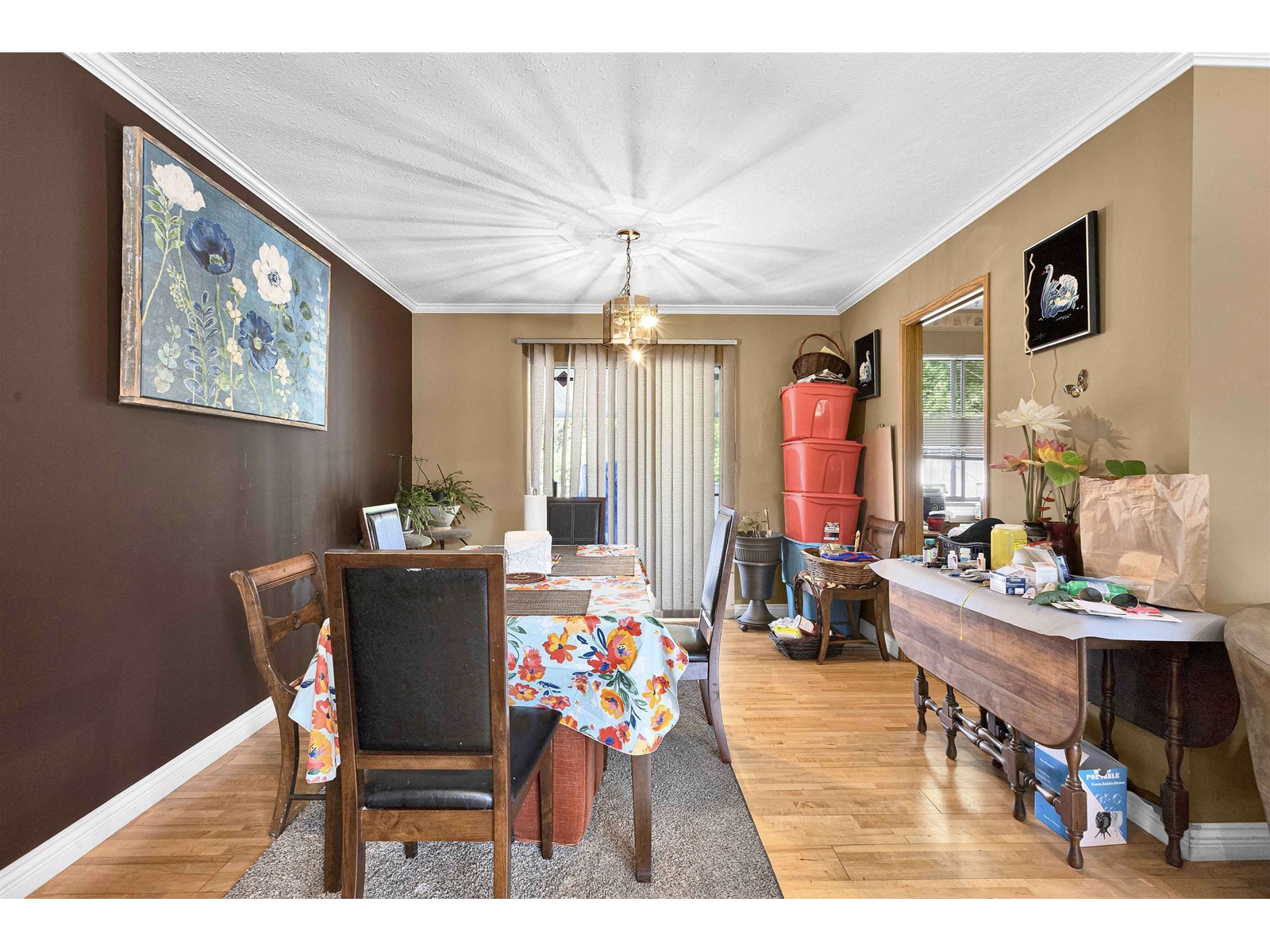 Photo 13 of 15307 85 A Avenue, Surrey BC