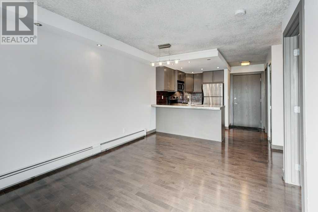 Single Family House for Sale in    Street SW Killarney/Glengarry Calgary 