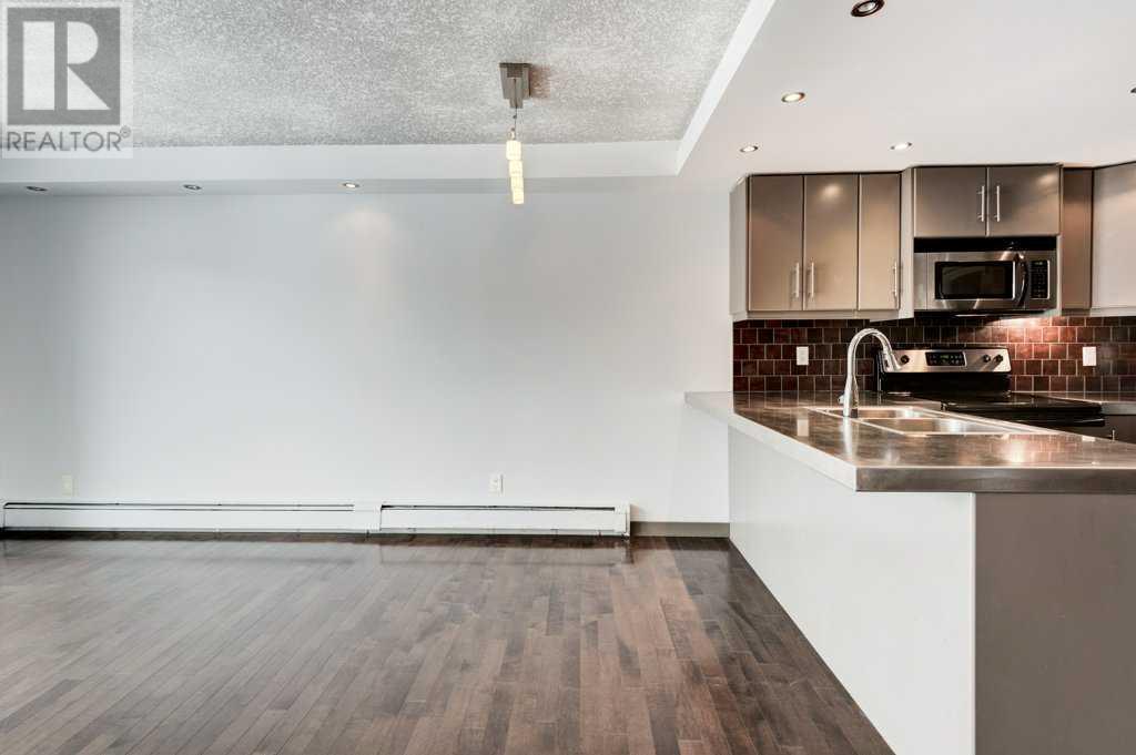 Single Family House for Sale in    Street SW Killarney/Glengarry Calgary 