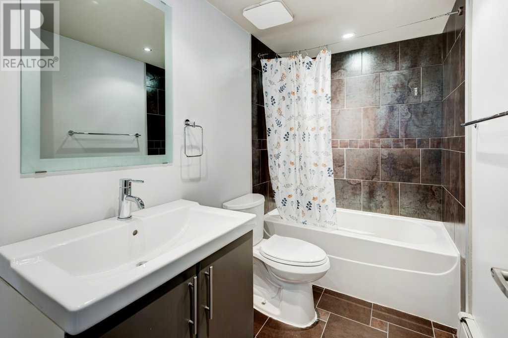 Single Family House for Sale in    Street SW Killarney/Glengarry Calgary 