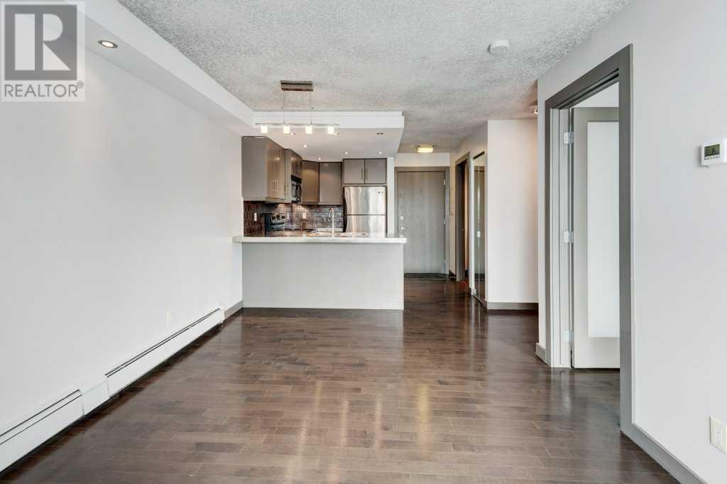 Single Family House for Sale in    Street SW Killarney/Glengarry Calgary 