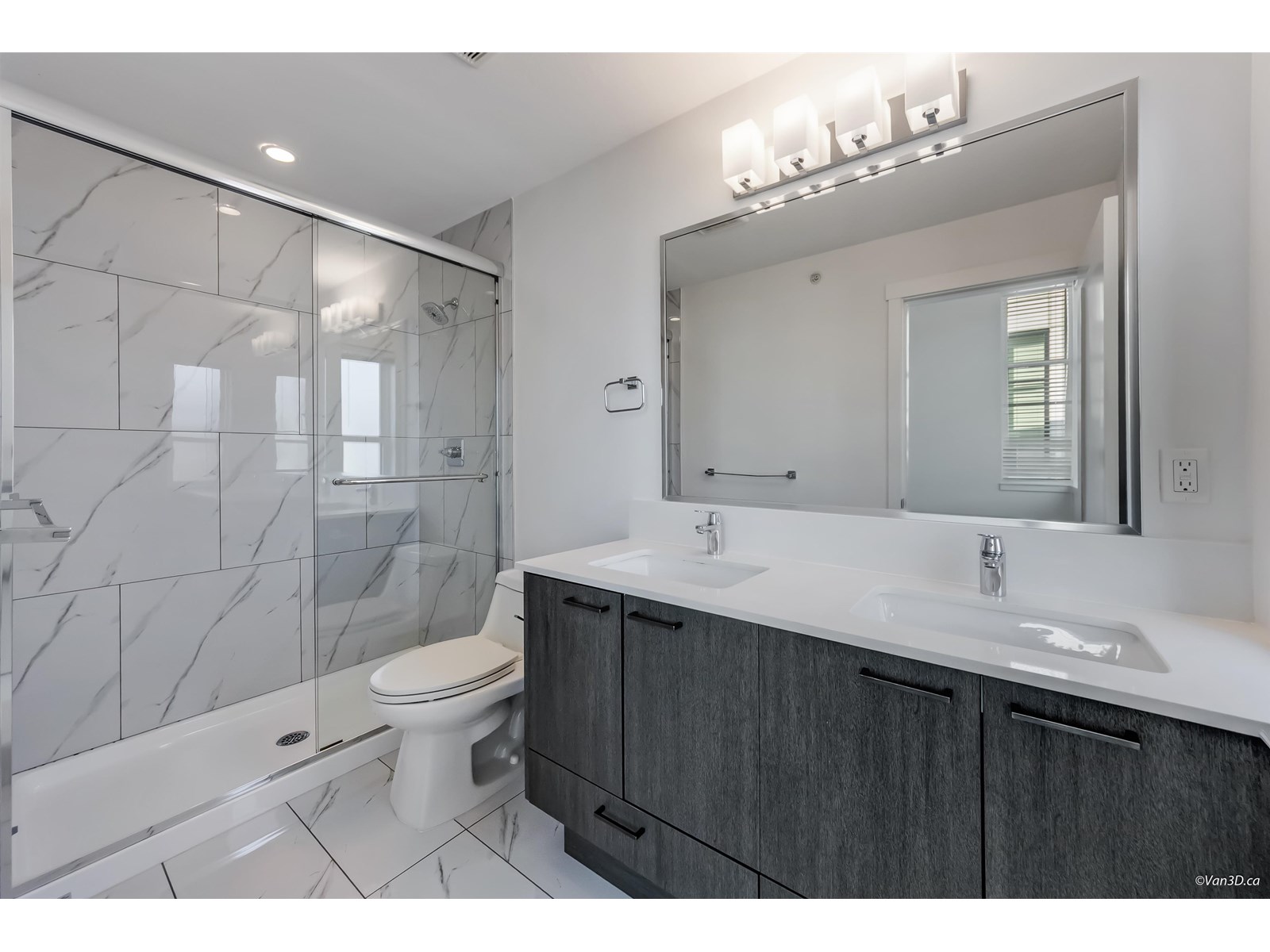 Photo 10 of 17 20849 78 B Avenue, Langley BC