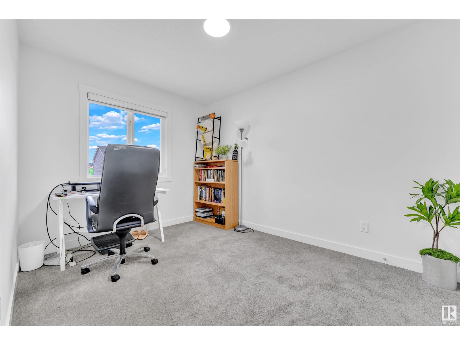 Photo 3 of 2117 209 A St Nw, Edmonton AB